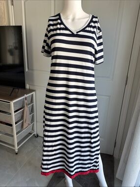 Dokotoo Classic Striped V-Neck  Dress - Navy & White with Red Trim